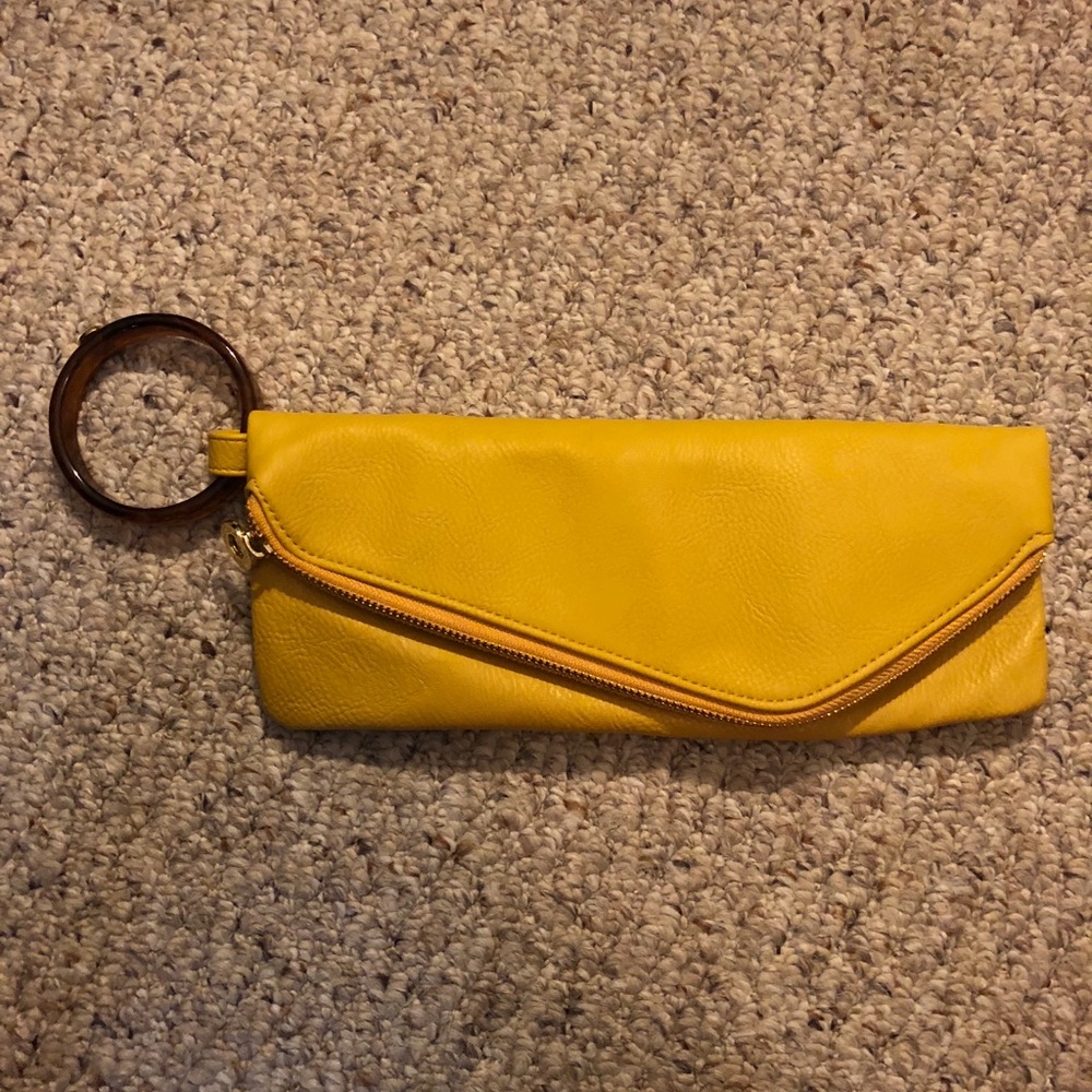 Mud pie Clutch